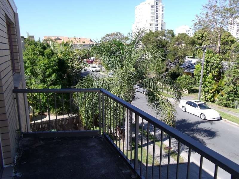 22/9 Bradford Street, Labrador QLD 4215