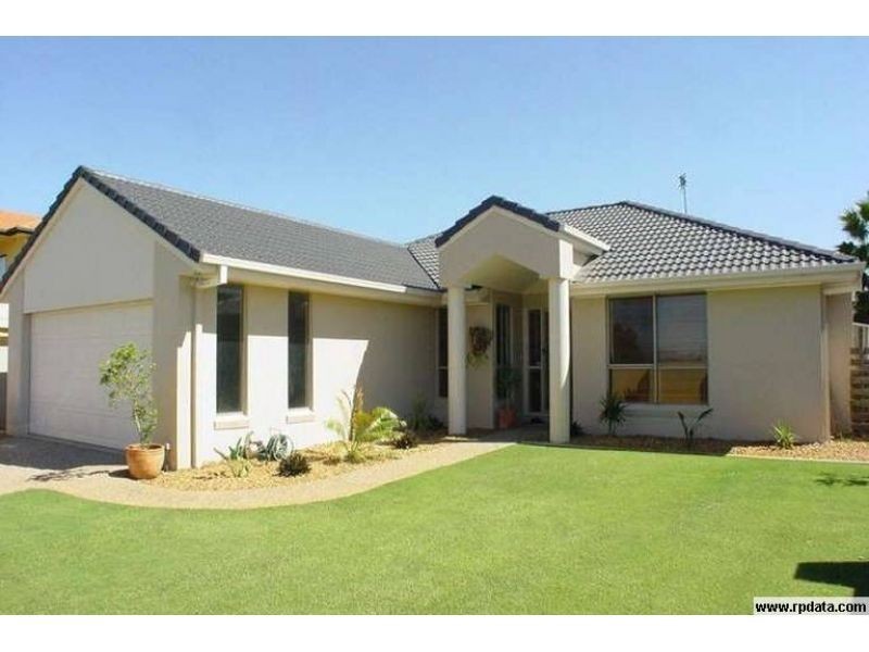 42a Sickle Avenue, Hope Island QLD 4212