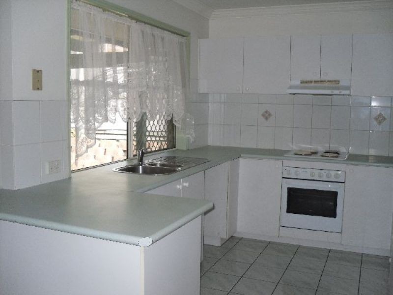 46 Silky Oak Crescent, Carindale QLD 4152