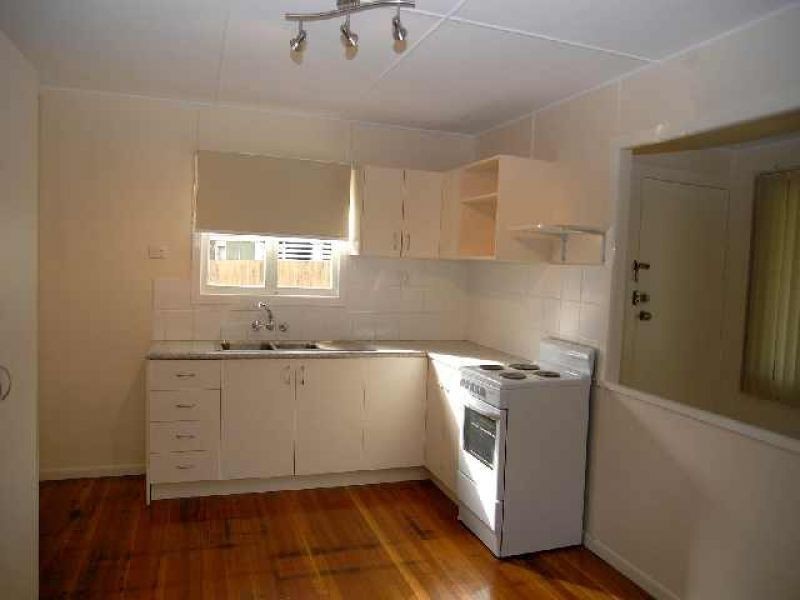 9 Connor Street, Logan Central QLD 4114