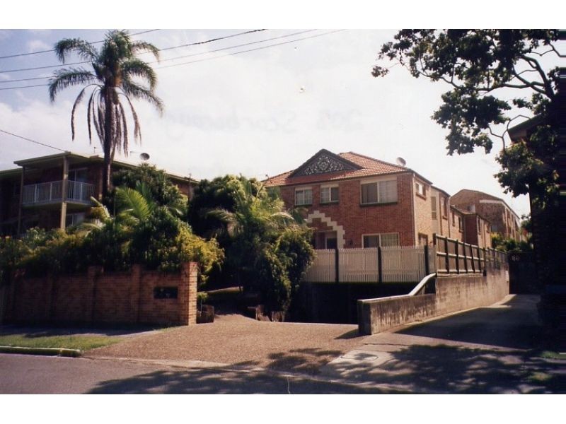 1, 208 Scarborough Street, Southport QLD 4215