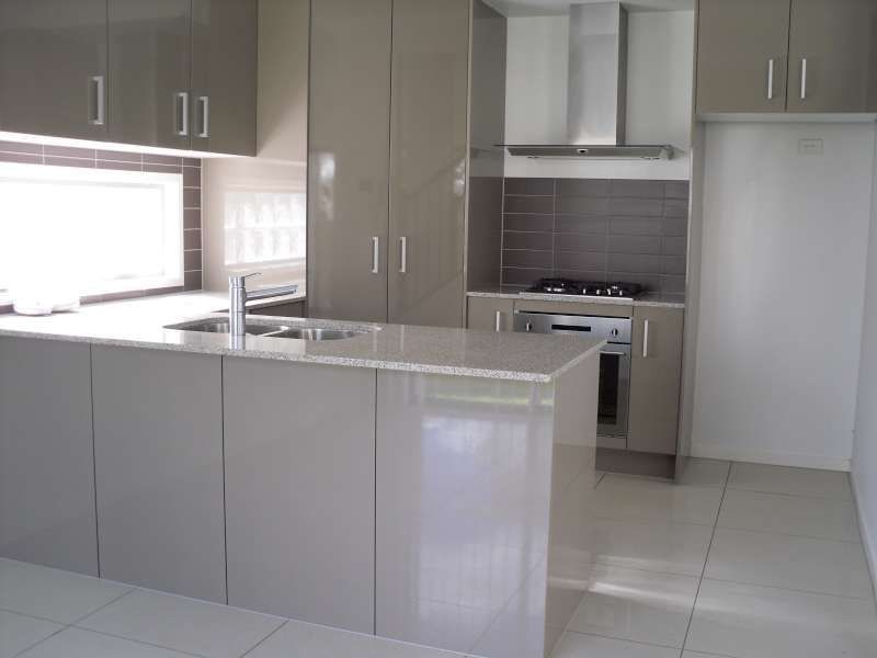 8 Glider Close, Wakerley QLD 4154