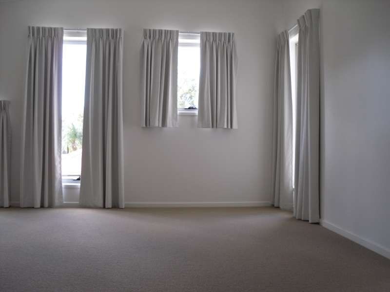 8 Glider Close, Wakerley QLD 4154