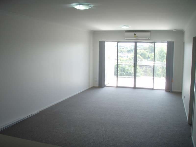 4/17 Duke Street, Nundah QLD 4012