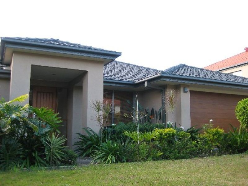 43 Nottinghill Gate Drive, Arundel QLD 4214