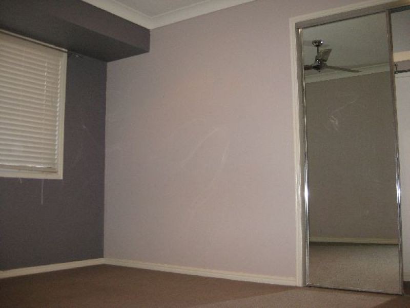 43 Nottinghill Gate Drive, Arundel QLD 4214