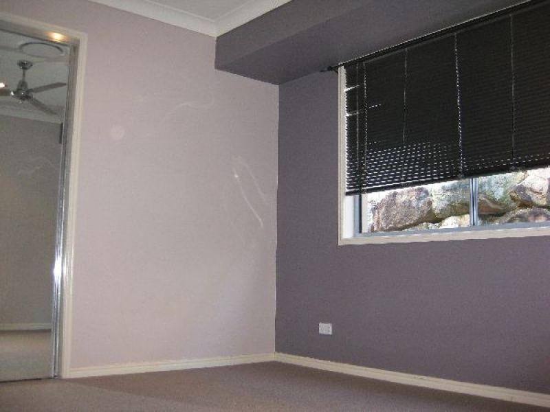 43 Nottinghill Gate Drive, Arundel QLD 4214