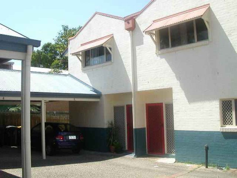 4, 26 Avoca Street, Yeronga QLD 4104