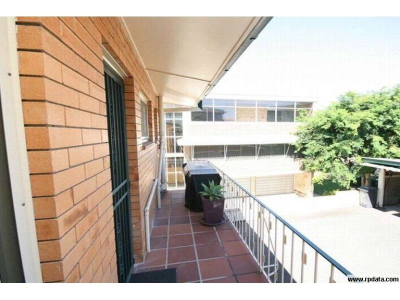 4, 20 Wellington Street, Clayfield QLD 4011