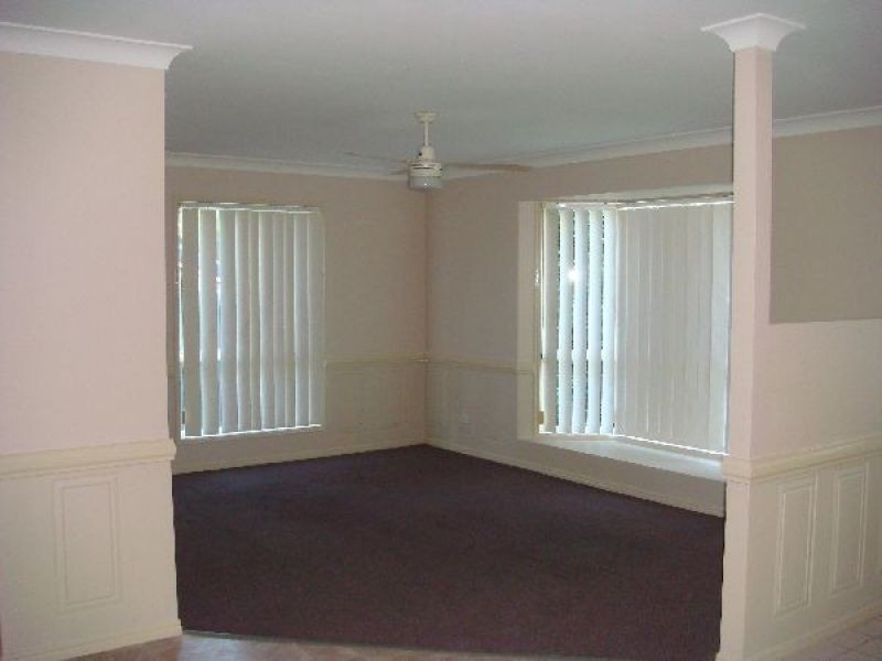 2 Cawley Place, Oxenford QLD 4210