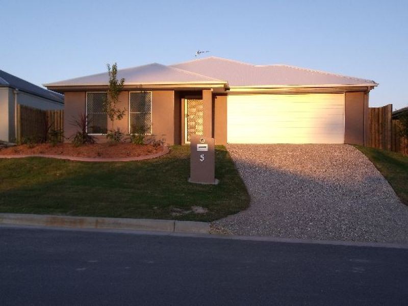 5 Lenton Street, Coomera QLD 4209