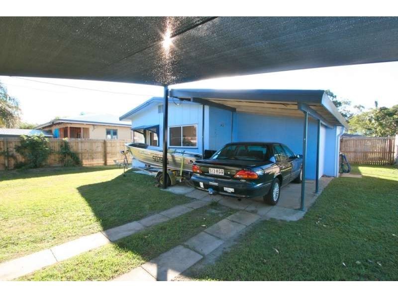 4 Dan Street, Clontarf QLD 4019