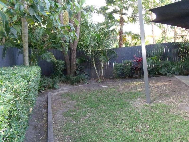 12 Brooke Avenue, Southport QLD 4215