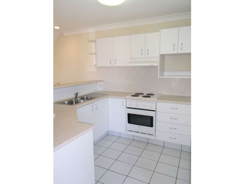 1/25 Loder Street, Biggera Waters QLD 4216