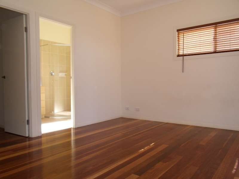 1/43 Beale Street, Southport QLD 4215