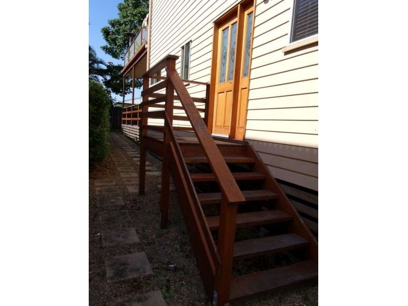 1/43 Beale Street, Southport QLD 4215