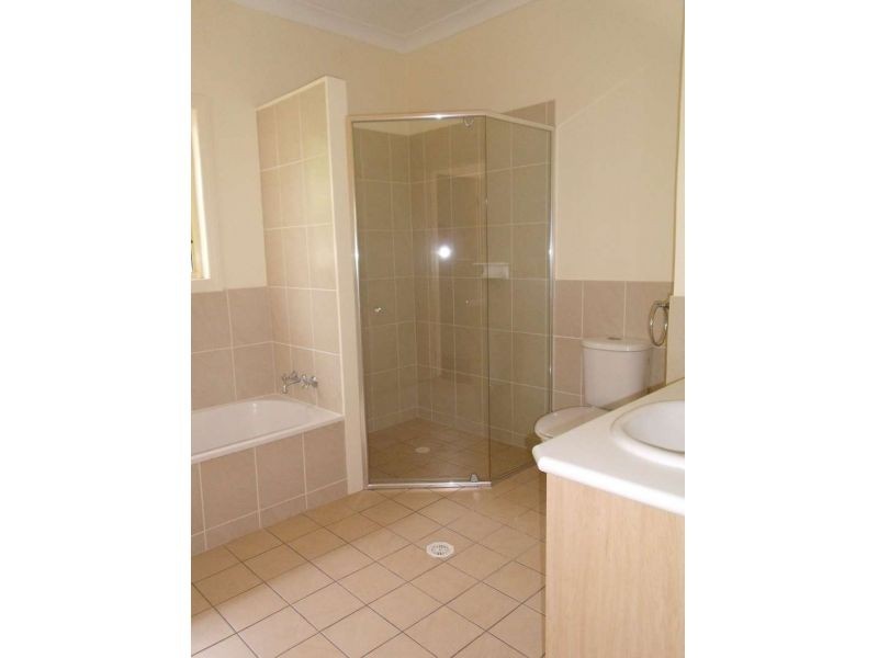 1/43 Beale Street, Southport QLD 4215