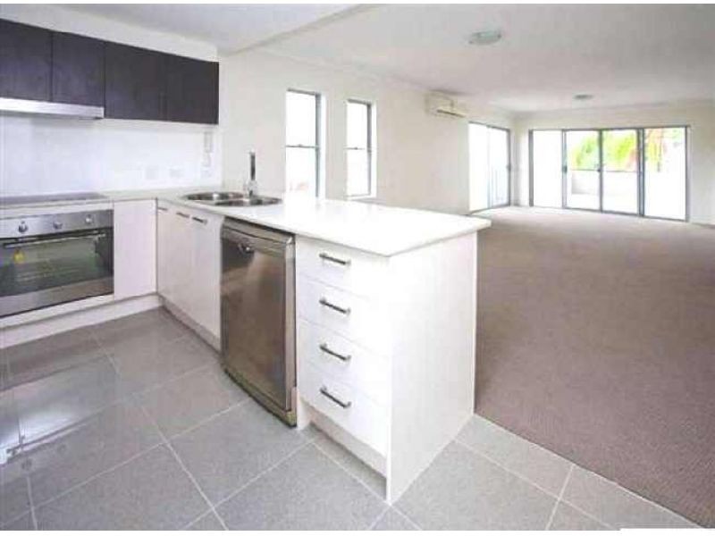 9/17 Duke Street, Nundah QLD 4012