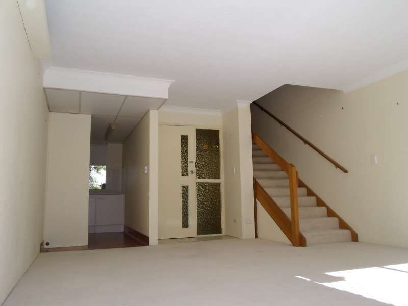 3, 191 Scarborough Street, Southport QLD 4215