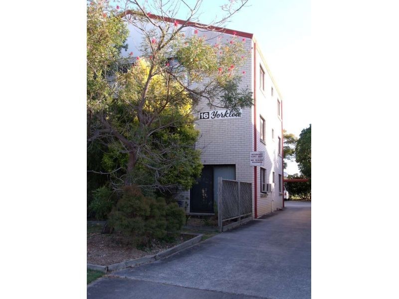 7, 16 Norman Street, Southport QLD 4215