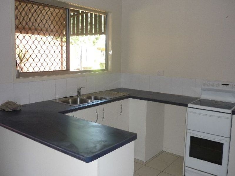 6 Banks Crescent, Wynnum West QLD 4178