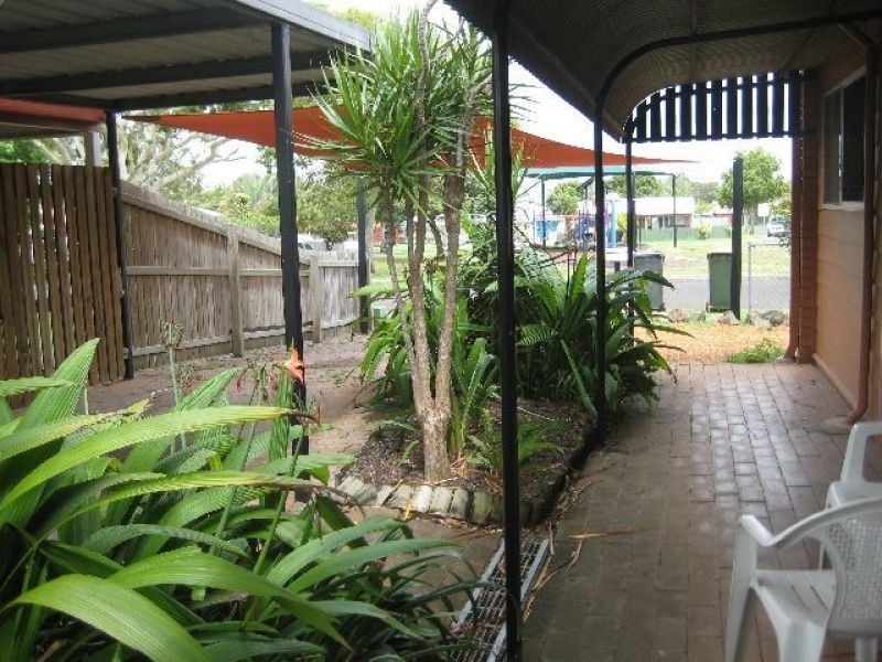 6 Banks Crescent, Wynnum West QLD 4178