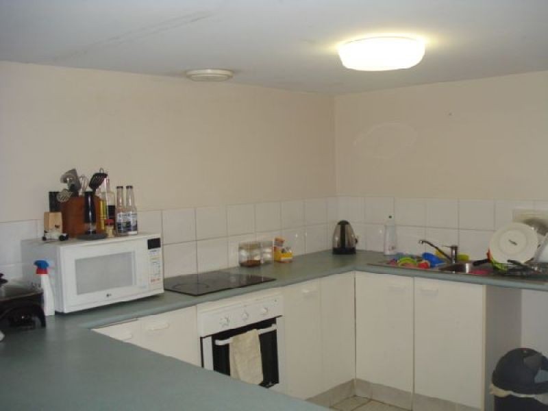 2002/6 Crestridge Crescent, Oxenford QLD 4210