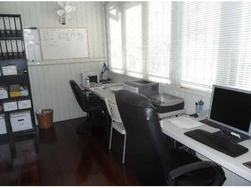 21 Victoria Terrace, Gordon Park QLD 4031