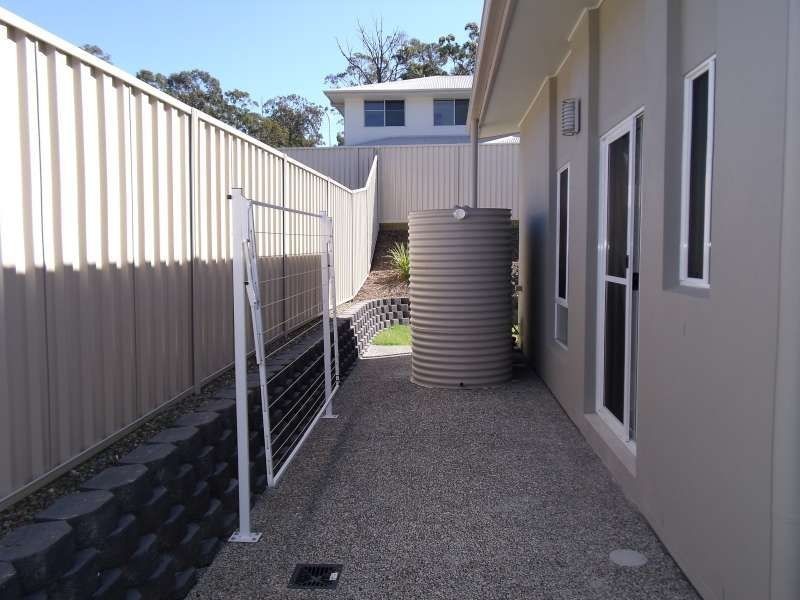 8 Ballagio Crescent, Coomera QLD 4209