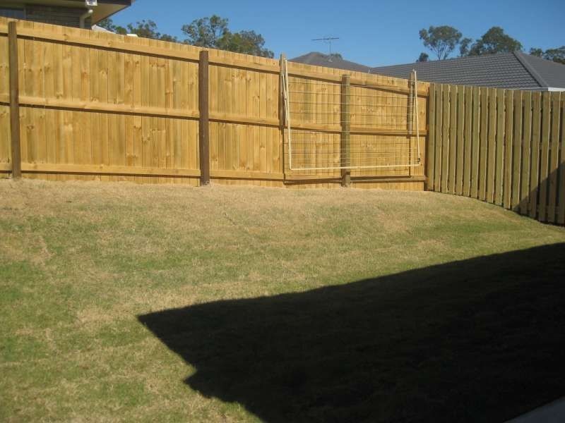 2/11 Duncan Crescent, Joyner QLD 4500