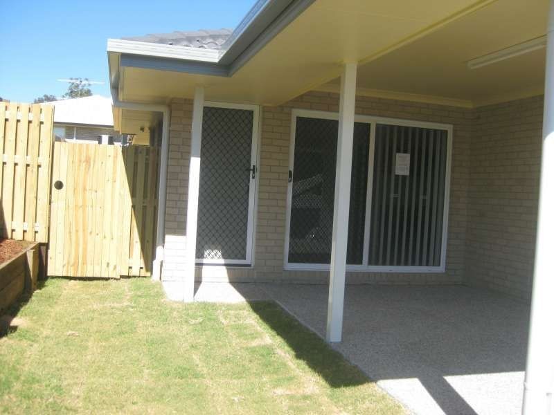 2/11 Duncan Crescent, Joyner QLD 4500