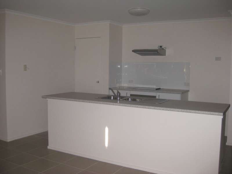 1/24 Rainbird Crescent, Kallangur QLD 4503