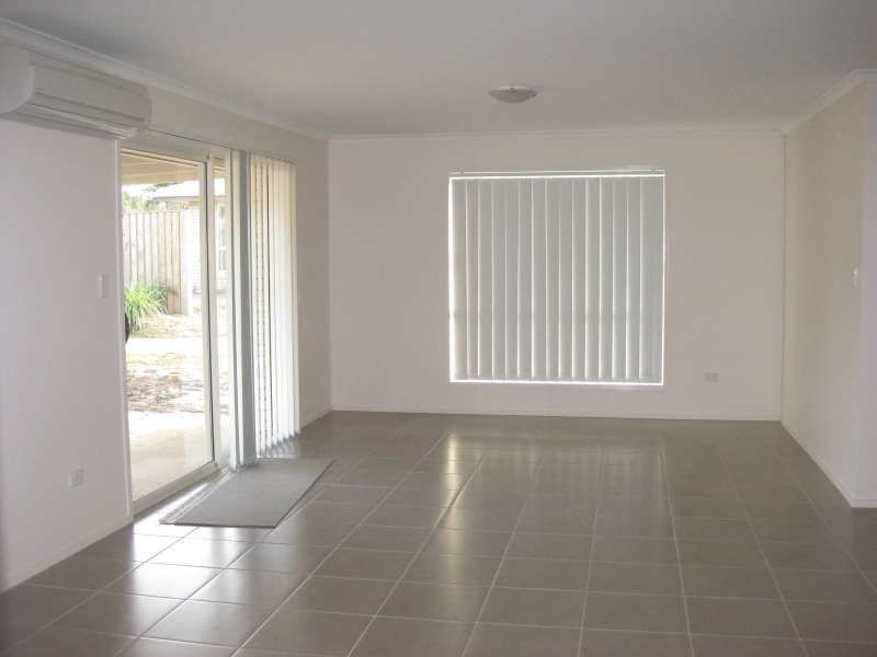 1/24 Rainbird Crescent, Kallangur QLD 4503