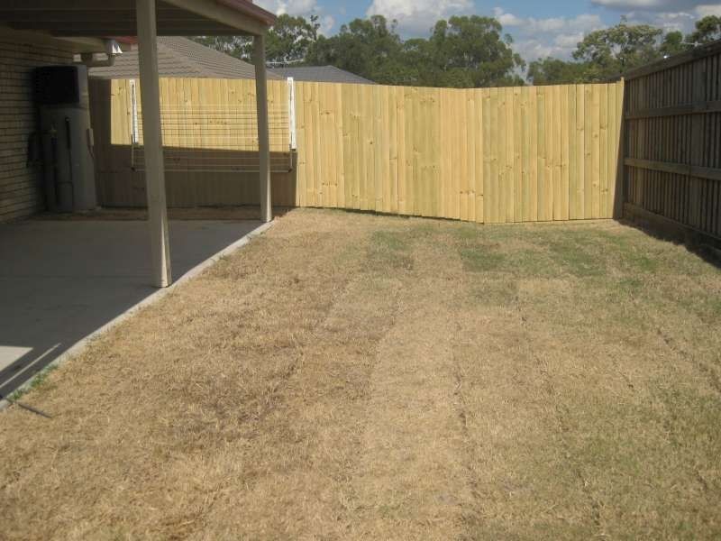 2/28 Rainbird Crescent, Kallangur QLD 4503