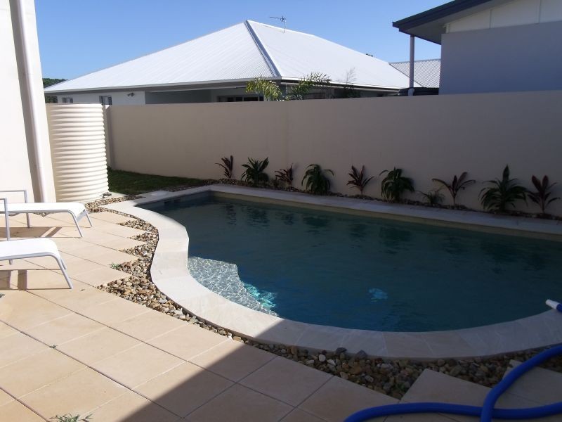 10 Iridium Drive, Hope Island QLD 4212