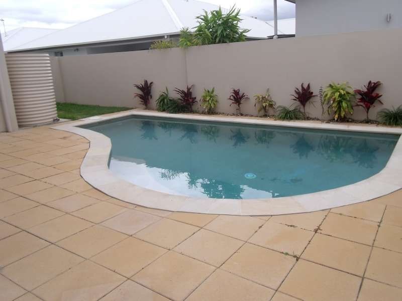 10 Iridium Drive, Hope Island QLD 4212