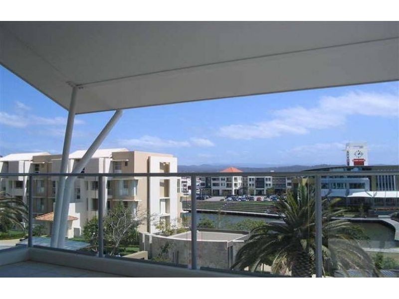 30/253 Varsity Parade, Robina QLD 4226