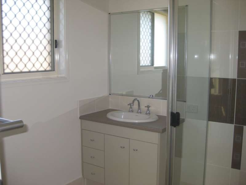 1, 34 Everest Street, Warner QLD 4500