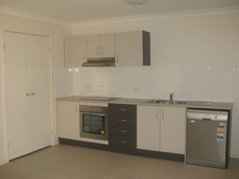 2/34 Everest Street, Warner QLD 4500