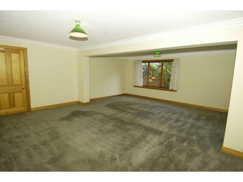 14 Nootka Court, Broadbeach Waters QLD 4218