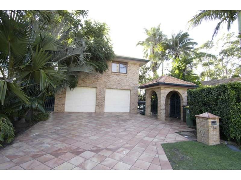 14 Nootka Court, Broadbeach Waters QLD 4218