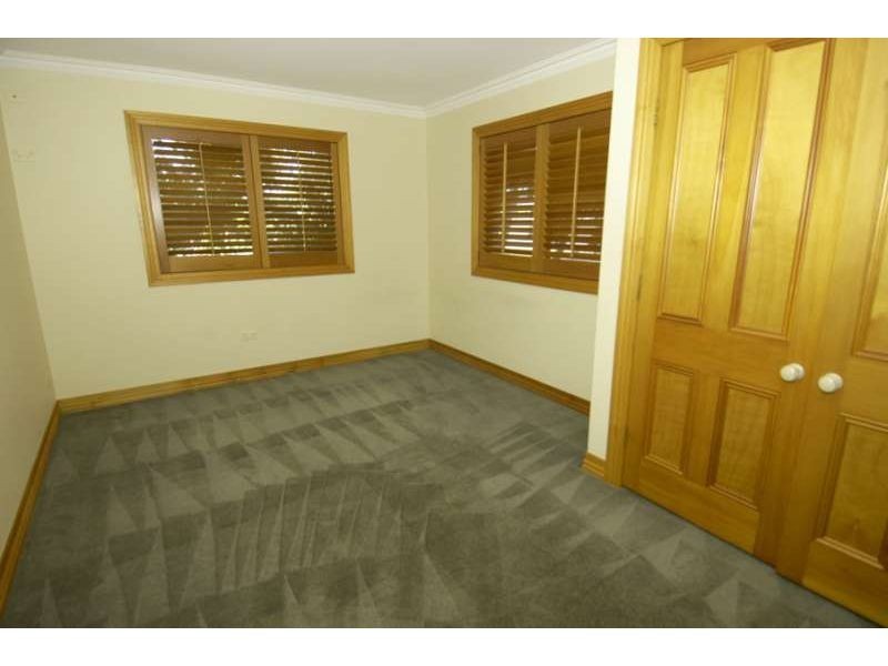 14 Nootka Court, Broadbeach Waters QLD 4218