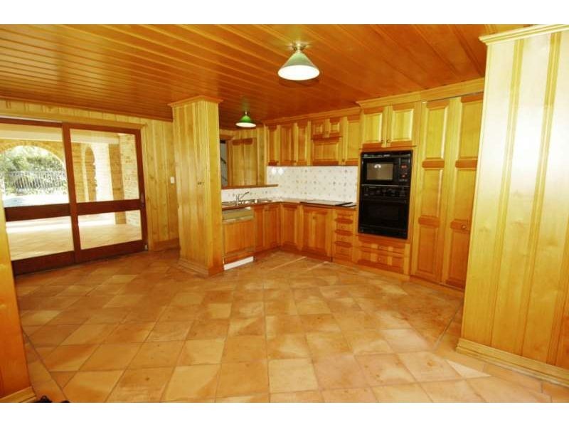 14 Nootka Court, Broadbeach Waters QLD 4218