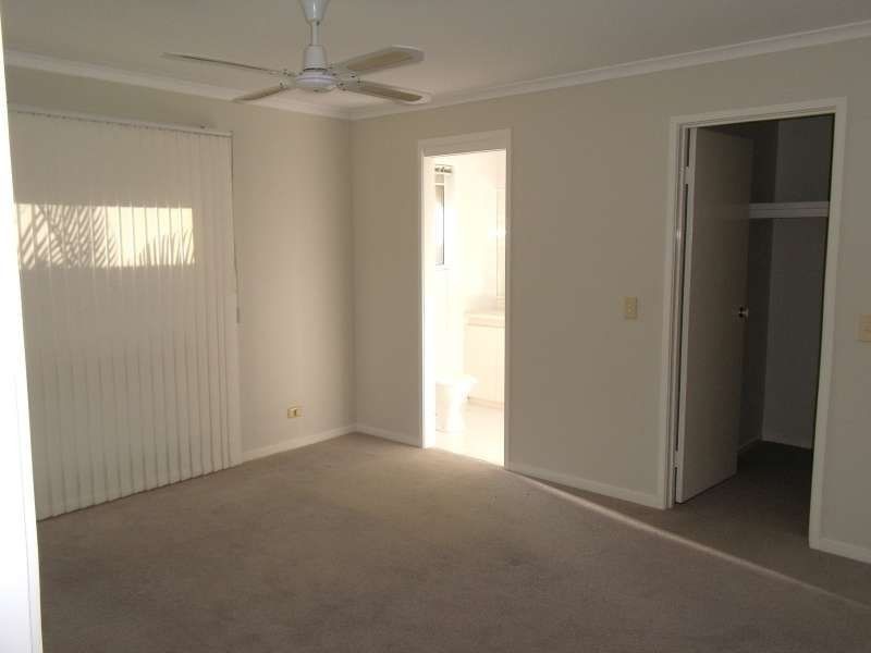 34 Emerton Crescent, Robina QLD 4226