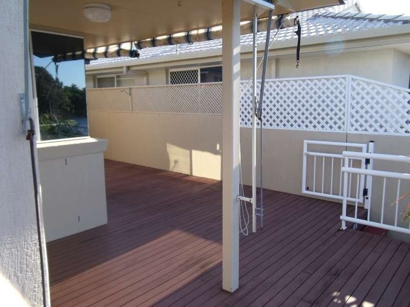 34 Emerton Crescent, Robina QLD 4226