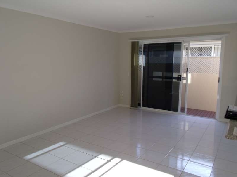 34 Emerton Crescent, Robina QLD 4226