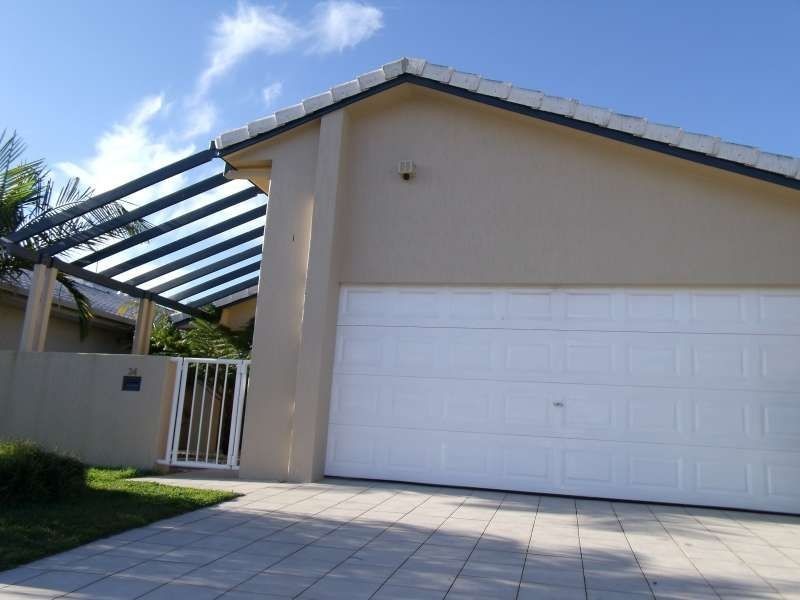 34 Emerton Crescent, Robina QLD 4226