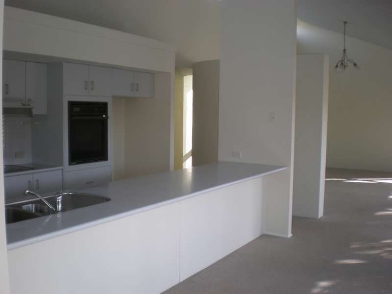 10 Van Diemen Place, Hollywell QLD 4216