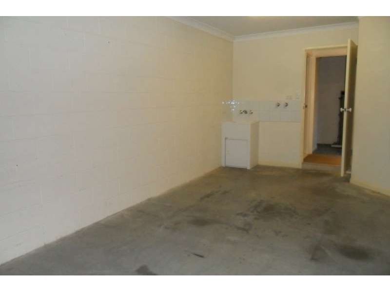 5, 183 Government Road, Labrador QLD 4215