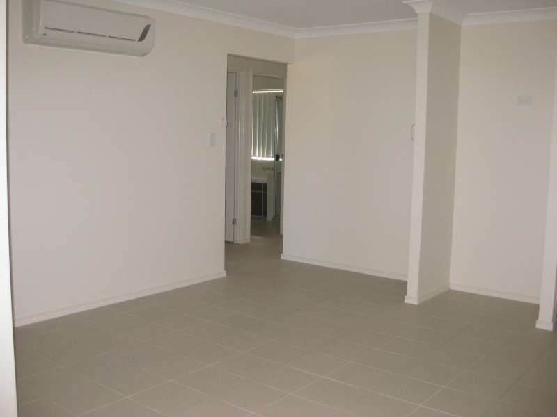 1/3 Grevillea Court, Griffin QLD 4503